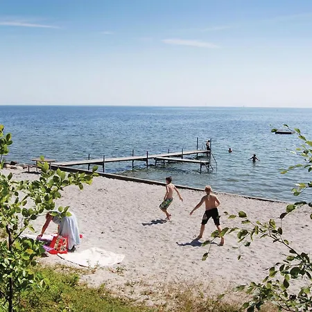 Cozy In With House Sea View Nysted