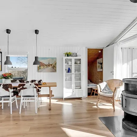 Awesome In With House Sea View * Nysted