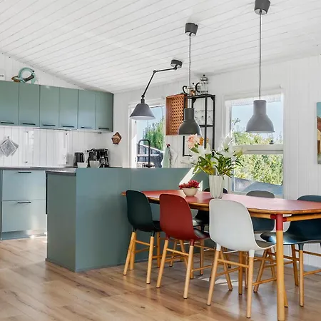 Cozy In With House Sea View * Nysted