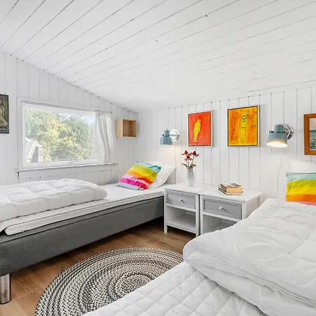 Cozy In With House Sea View Nysted