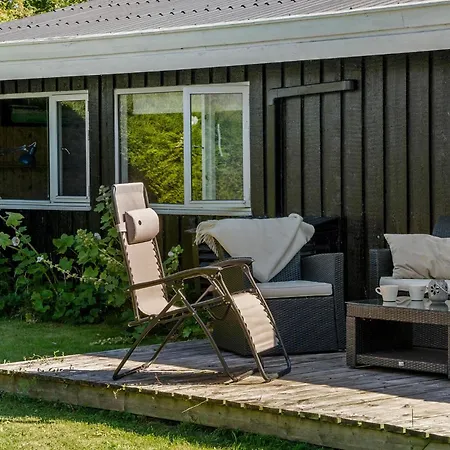 Cozy In With House Sea View Hébergement de vacances Nysted
